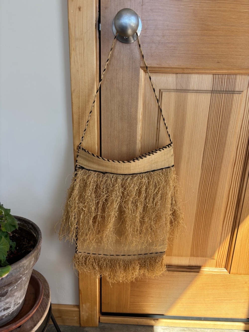 Organic Vintage African Rafia bag - Picture 2 of 8